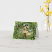 Vintage Meisje met Klaverblaadjes Kaart (Gele Bloem)