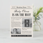 Vintage Newspaper Baby Announcement Invitation (Debout devant)