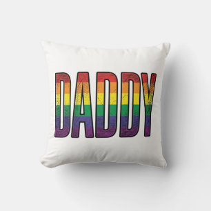 Vintage Regenboog Daddy Pride Typografie T-Shirt_1 Kussen