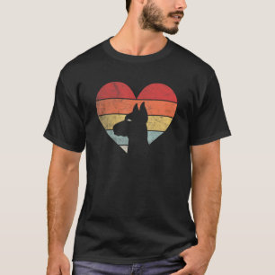 Vintage Retro Doberman Heart Silhouette Valentijn' T-shirt
