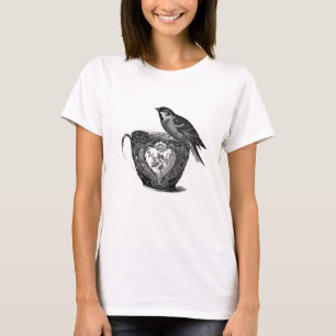 Vintage shabby chic Bird et tasse de thé T-shirt
