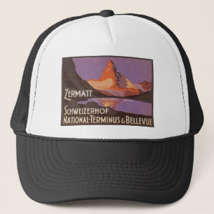 Vintage Travel, Matterhorn Mountain in Zwitserland Trucker Pet