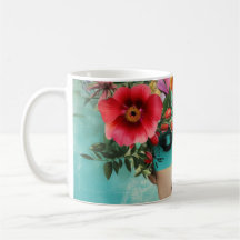 Vintage vrouwenportret met bloemen