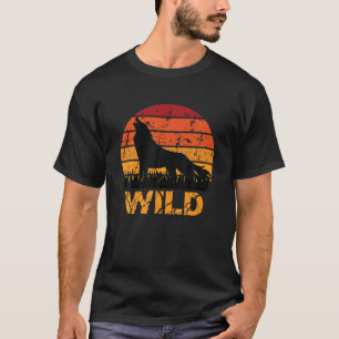 Vintage Wild Wolf Wildlife Howling T-shirt