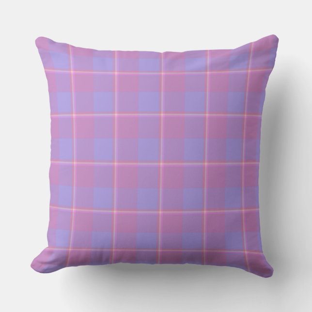 Viola and Dull Lavender Plaid Purple Pink Kussen (Voorkant)