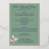 Violet bloemen op groene bruiloft folie uitnodiging (Achterkant)