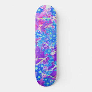 Violet Blue en Lime Green Flowers Skateboard