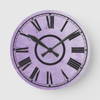 Violet Clock Weathered Effect Romeinse cijfers Ronde Klok