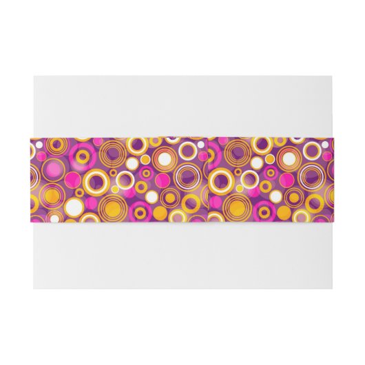 Violet Polka Dot Pattern Uitnodigingen Wikkel (Achterkant Voorbeeld)