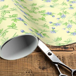Violet Romantic Floral Pattern Cadeaupapier