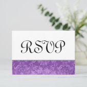 Violet RSVP Grunge Mariage damassé V2 (Debout devant)
