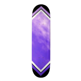 Violet Skies Clouds Paars zwart dek Skateboard