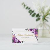 Violet Violet Floral Coiffure Styliste Rendez-vous (Debout devant)