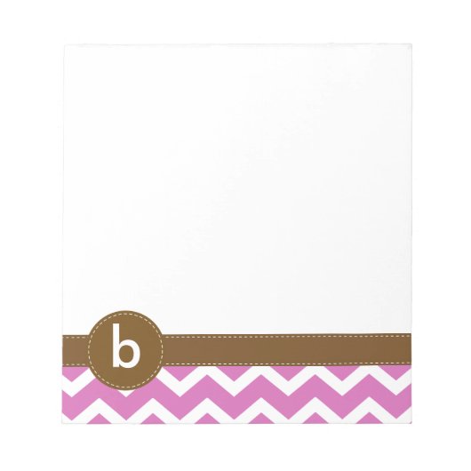 Violet Zig Zag Chevron Pattern Monogram Notitieblo Notitieblok (Voorkant)