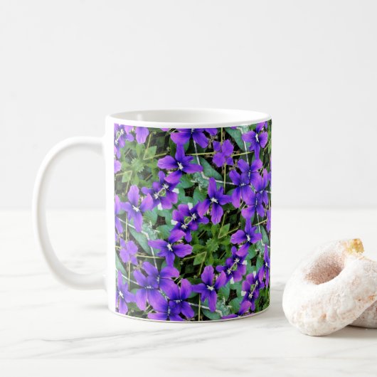 Violettes de Bois de Mug (Avec donut)