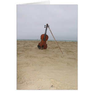 Violin op het strand