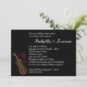 Violon et Rose Goth Wedding Invitations (Debout devant)
