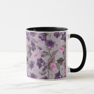vioolbuisjes en roze vlinderpatroon mok