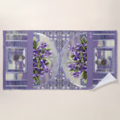 Viooltjes in een maanpot strandlaken (Voorkant)