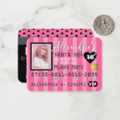 VIP PINK Stripes Carte de crédit Photo Invitations (Devant/Arrière en situation)
