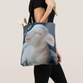 Viral Vern White Lamb Durable Tote Bag (Dichtbij)