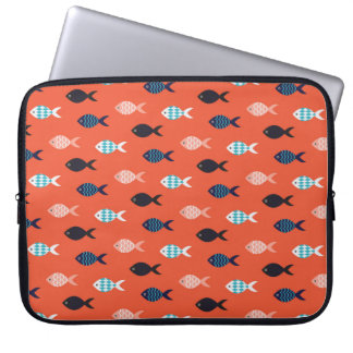 vis naadloos. Shoal of fish in ro Laptop Sleeve