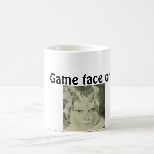 Visage de jeu sur la tasse de café de citation (Centre)