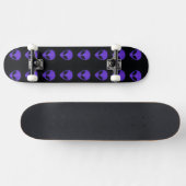 Visages Aliens - Skateboard violet (Horz)