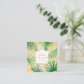 Visite Carré Référez-vous une carte tropicale de client de (Debout devant)