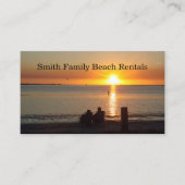 Visite Couple Assis Sur La Plage Au Sunset Carte de visit (Devant)