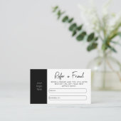 Visite Entreprise Référer Une Carte De Fidélité À Un Ami (Debout devant)