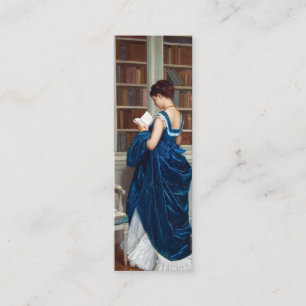 Visite Mini Femme en bleu, lisant une carte de livre