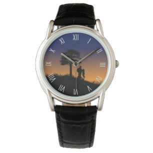 Visser bij schemering met witte Romeinse cijfers Horloge