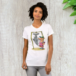 Visser met zijn vangst vrouwen T-shirt