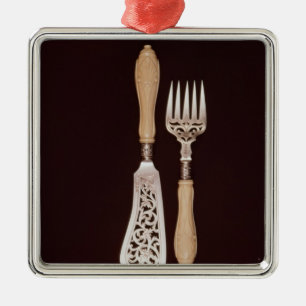 Visservers met gekerfde ivoren handvatten metalen ornament