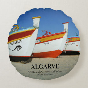 Vist boten op Algarve's Beach Foto Rond Kussen