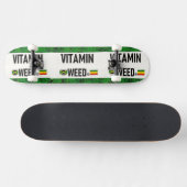 VITAMINE HERBE / PLANCHES À ROULETTES (Horz)
