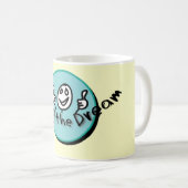 Vivant la tasse rêveuse de logo (Devant droit)