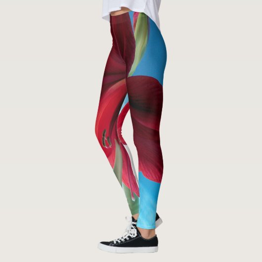 Vivid red Amaryllis Flower, blue background WOW Leggings (Links)