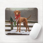 Vizsla Hond in Sneeuw Kerstmis Muismat (Met muis)