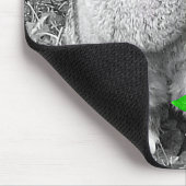 Vlaams reuzenkonijn B & W met groene bladeren Muismat (Hoek)