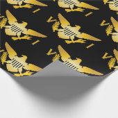 Vlag Amerikaanse Maagdeneilanden | Zwarte en goudw Cadeaupapier (Hoek)