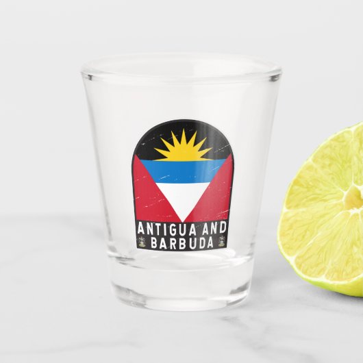 Vlag van Antigua en Barbuda Emblem Verstoorde Vint Shot Glas (Voorkant)