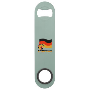 Vlag van Duitsland met voetbal grijs rand Speed Flessenopener