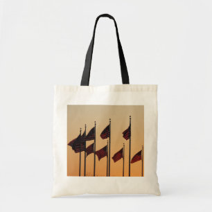 Vlaggen bij zonsondergang Amerikaanse patriottisch Tote Bag