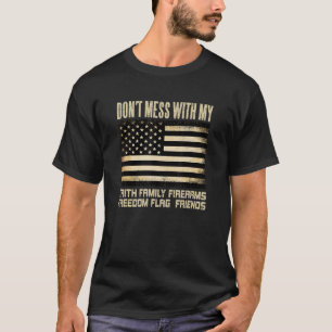 Vlaggenvrienden Amerika van Faith Family Firearms  T-shirt