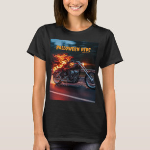 Vlammende heks op motorfiets t-shirt