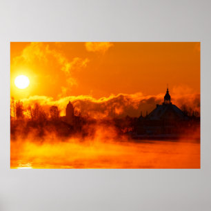 Vlammende ochtendzonsopgang in Helsinki poster