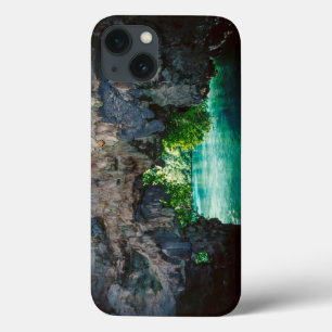 Vleermuizengrot in Airai, Palau, Micronesia iPhone 13 Hoesje