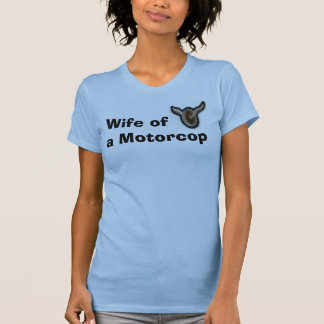 vleugel en wiel 2, vrouw van een Motorcop T-shirt